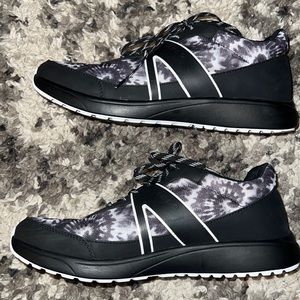 Traq by Alegria sz 42